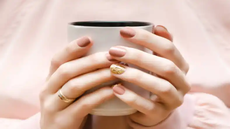 آموزش طراحی ناخن ساده