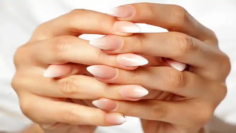 آموزش کاشت ناخن بیبی بومر