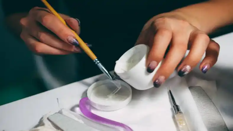 بهترین پودر کاشت ناخن