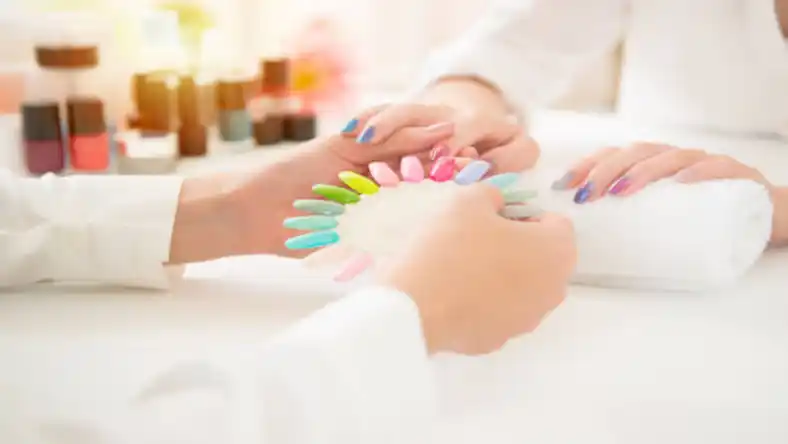 کاشت ناخن ژله ای بهتره یا پودری