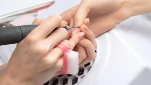 کلاس کاشت ناخن در سنندج