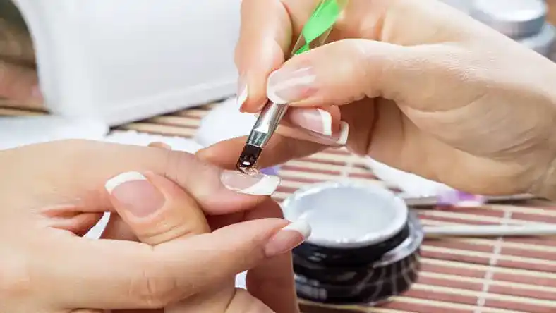 آموزش فرنچ ناخن با قلم