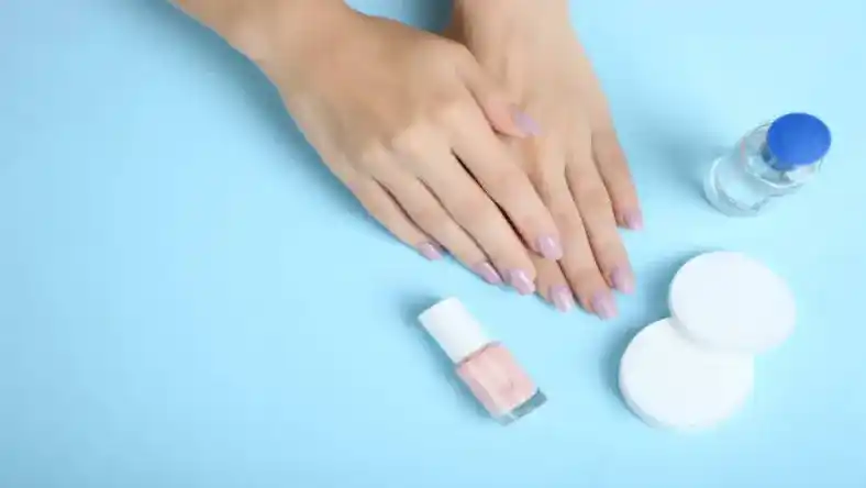 آموزش کاشت ناخن برای بچه ها