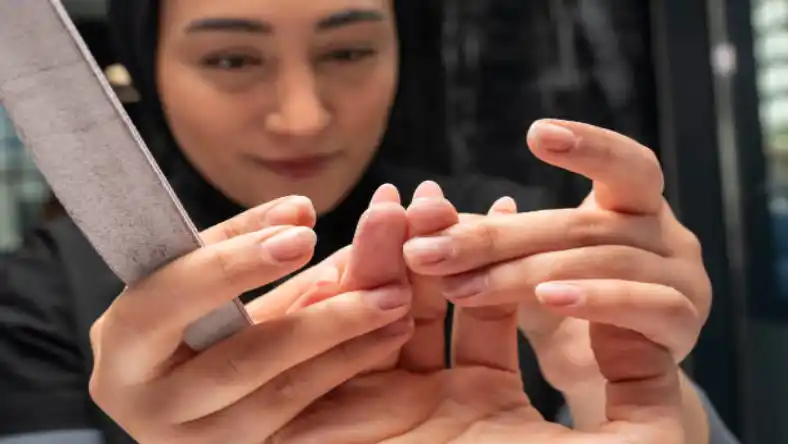 آموزش کاشت ژلتیپس با چسب