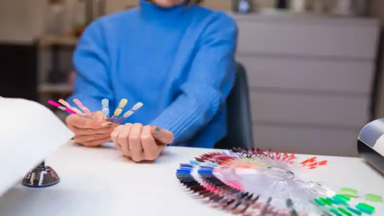 کاشت ناخن برای اولین بار