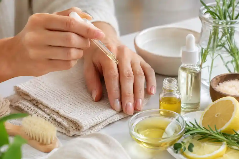 روغن کوتیکول ناخن چیست