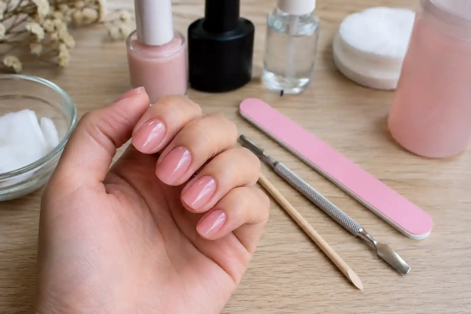 ژلیش ناخن در خانه بدون دستگاه