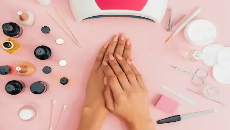 آموزش طراحی ناخن حرفه‌ای