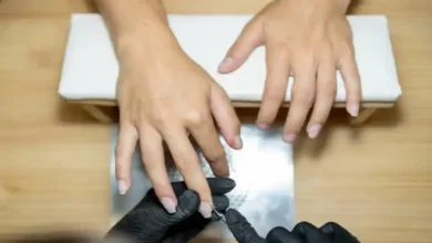 آموزشگاه کاشت ناخن در بروجن