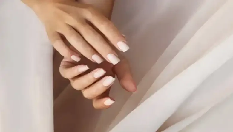 مراقبت بعد از کاشت ناخن