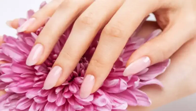 مرکز آموزش کاشت ناخن در کرج