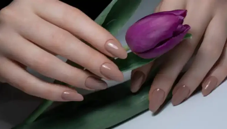 مهاجرت ناخن کار به آلمان