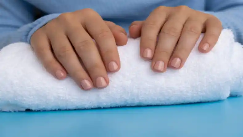 آموزش طراحی ناخن کرج