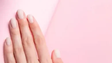 قلم کاشت ناخن را چگونه تمیز کنیم